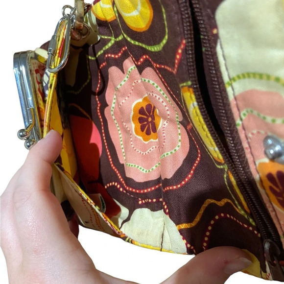 Vera Bradley Carry It All Wristlet Wallet Buttercup‎ - Picture 4 of 6